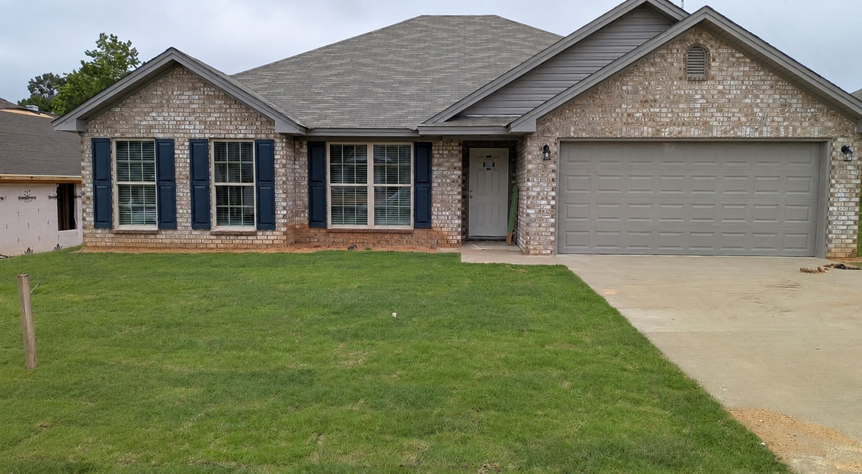 2425 Landing Loop, Deatsville, AL by Goodwyn Building
